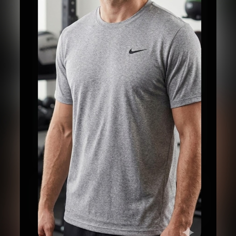 Nike Men's Heather Gray Short Sleeve Tee